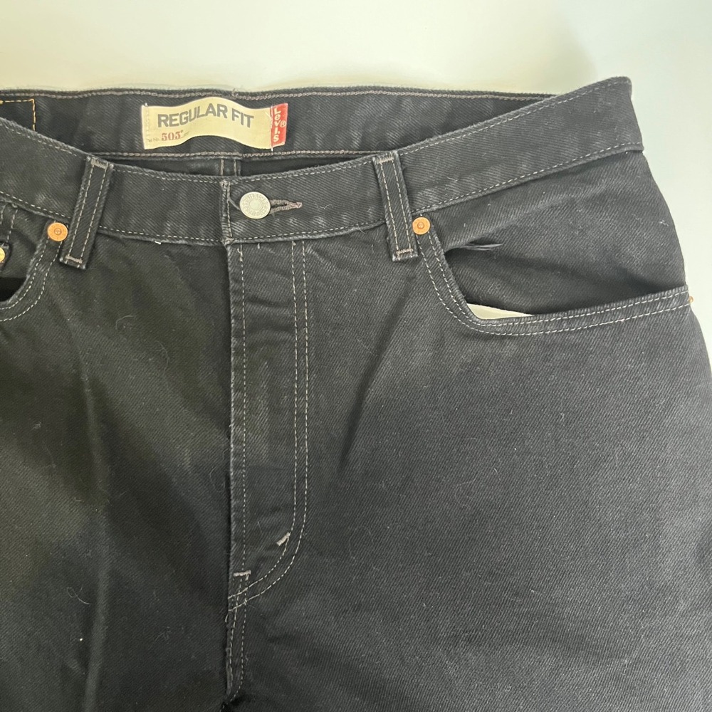Levis 505 Regular Fit Black Denim Jeans Mens 36x32 Straight Leg 00505-0260